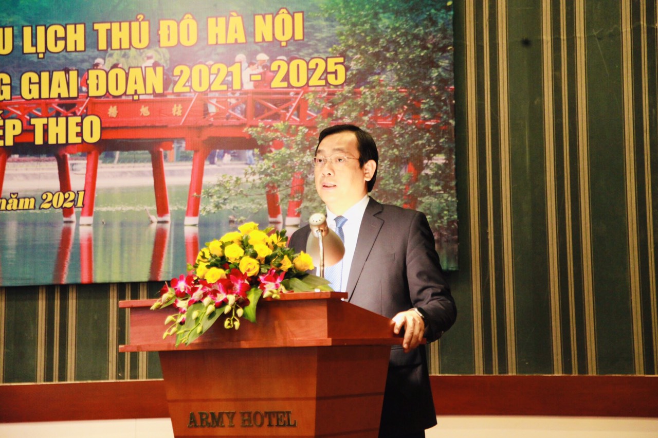 Tổng cục trưởng Tổng cục Du lịch Nguyễn Trùng Khánh phát biểu tại Hội thảo